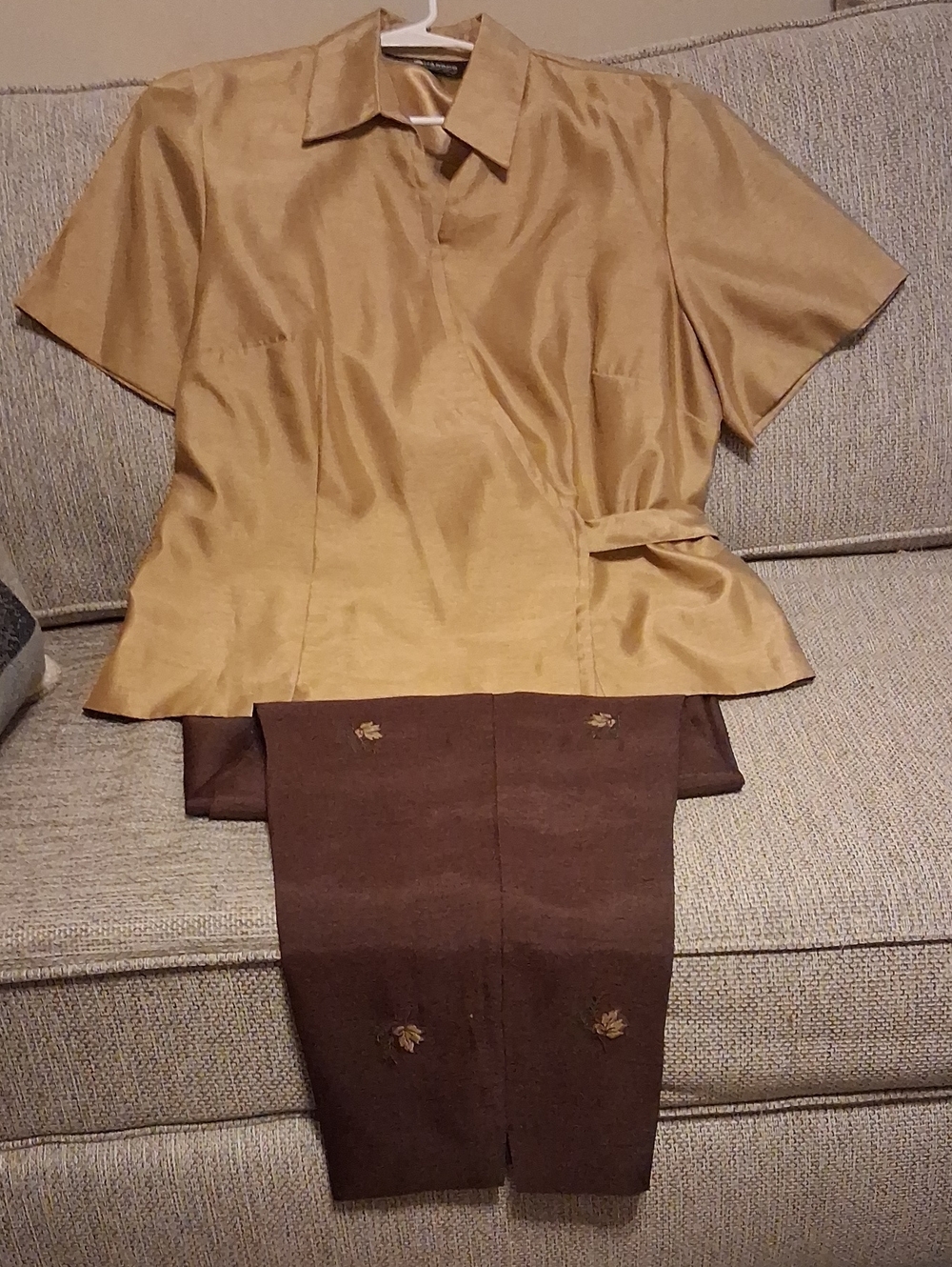 Sag Harbor Gold And Brown Pantsuit